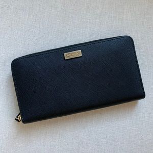 kate spade Laurel Way Neda Black Zip Wallet